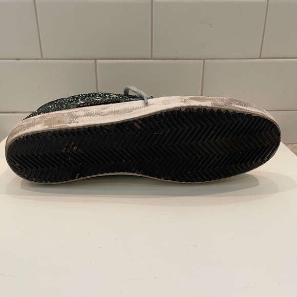 Golden Goose Super Star Sneaker Size 42 - Picture 6 of 11